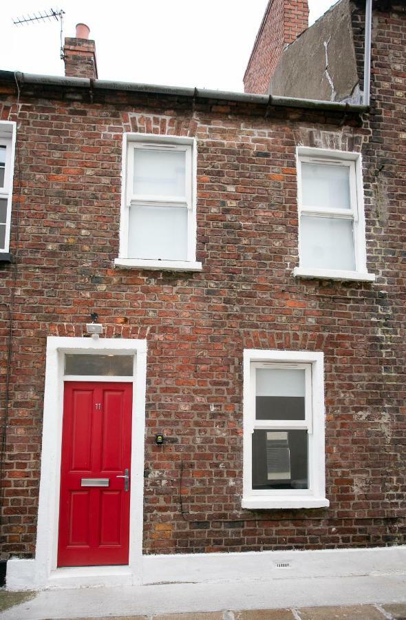 11 College Place North Belfast Exterior foto